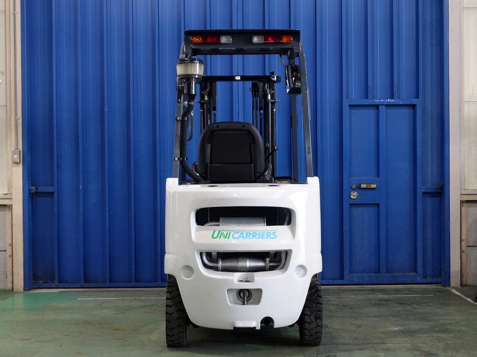 Forklift — Auction (lot 1207-6541817)