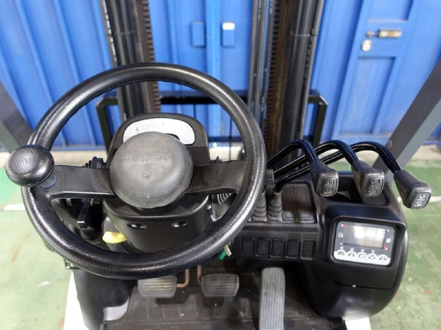 Forklift — Auction (lot 1207-6541817)