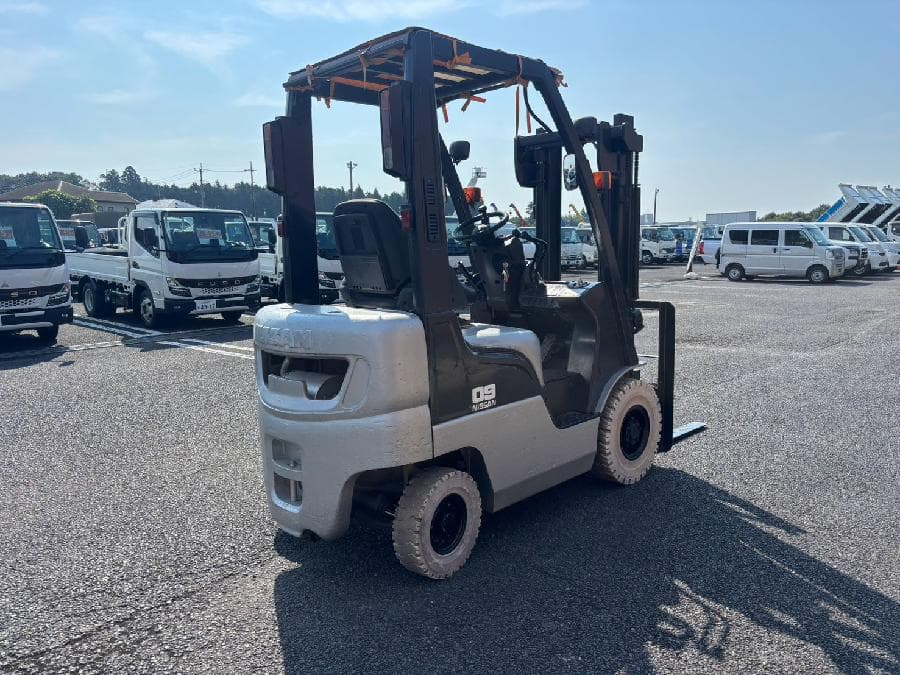 Forklift — Auction (lot 1207-6542429)