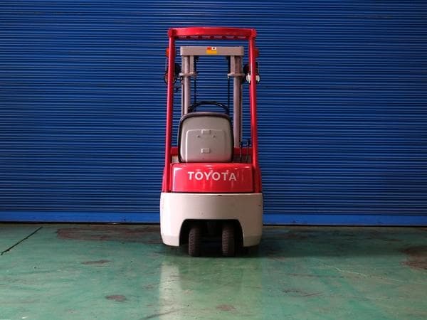 Battery Forklift — Auction (lot 1207-6546753)