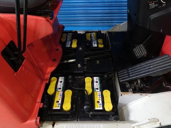 Battery Forklift — Auction (lot 1207-6546753)