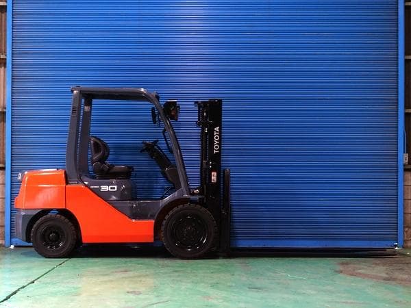 Forklift — Auction (lot 1207-6547025)