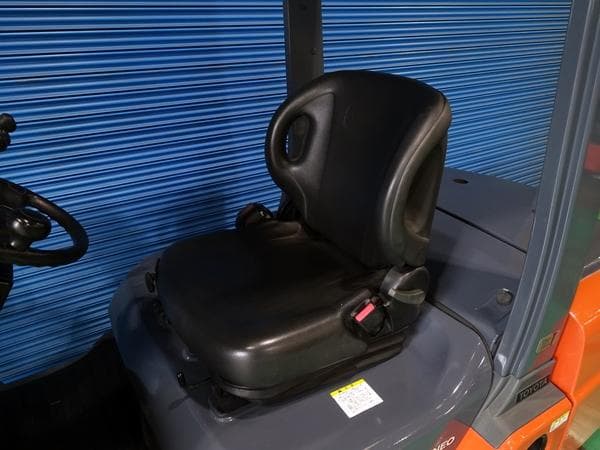 Forklift — Auction (lot 1207-6547025)