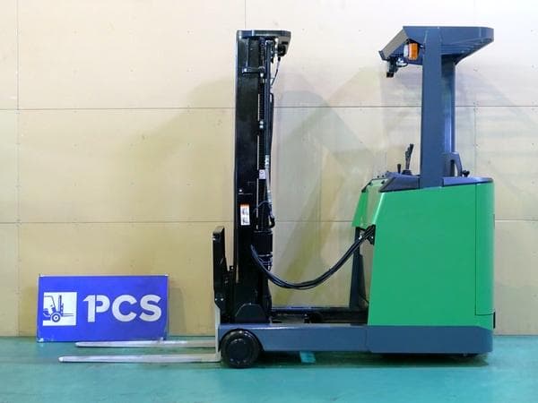 Reach Forklift — Auction (lot 1207-6547747)