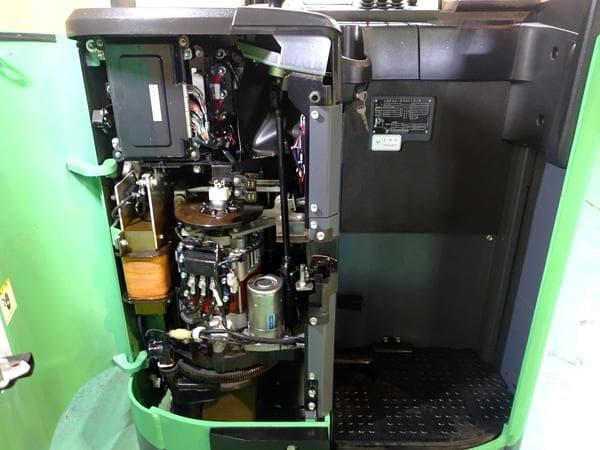 Reach Forklift — Auction (lot 1207-6547747)