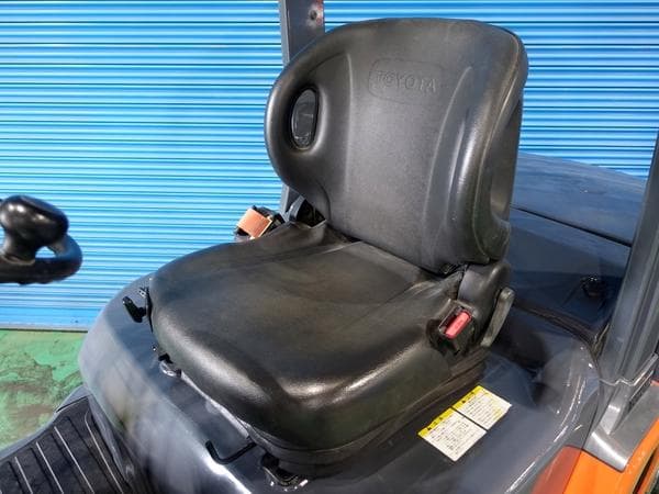 Forklift — Auction (lot 1207-6548584)