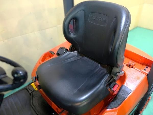 Battery Forklift — Auction (lot 1207-6553262)