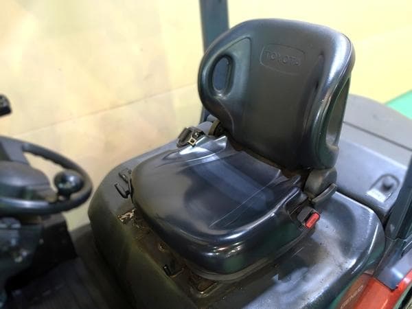 Forklift — Auction (lot 1207-6554176)