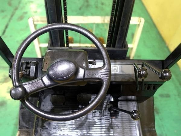 Forklift — Auction (lot 1207-6554246)