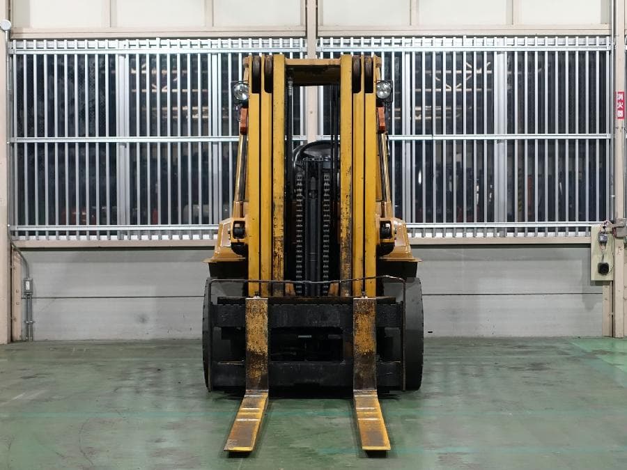 Forklift — Auction (lot 1207-6555010)
