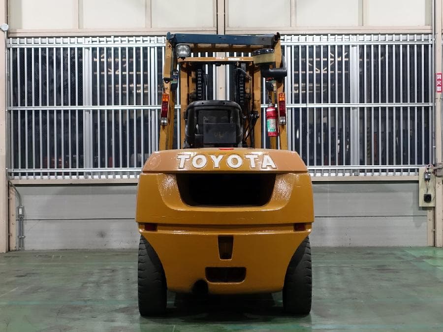Forklift — Auction (lot 1207-6555010)