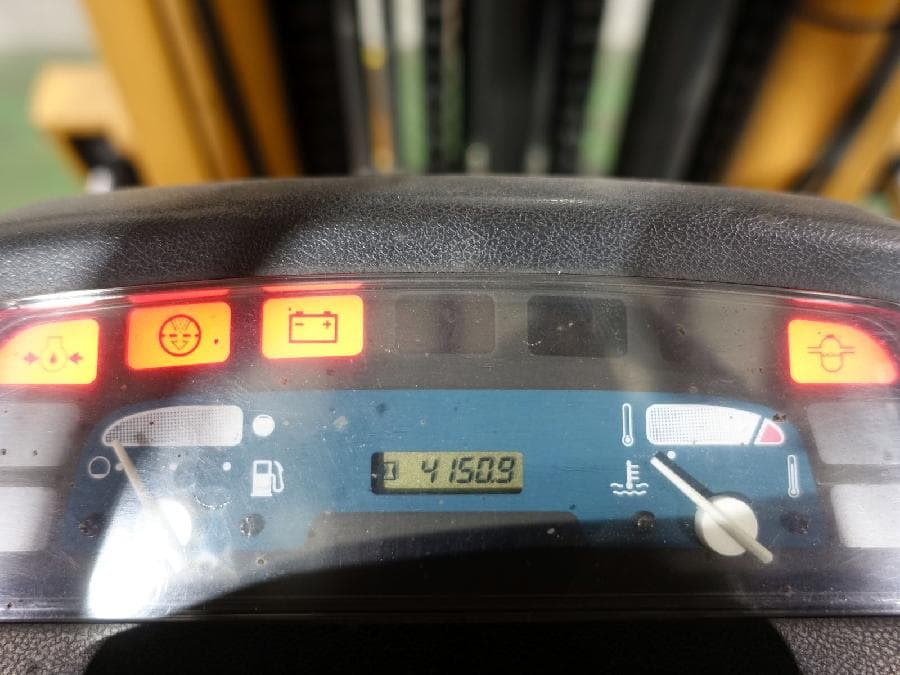 Forklift — Auction (lot 1207-6555010)