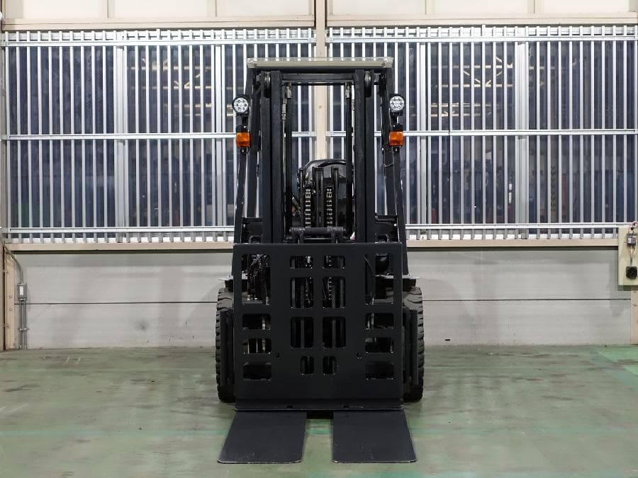 Forklift — Auction (lot 1207-6555104)