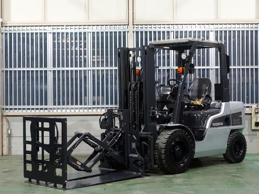 Forklift — Auction (lot 1207-6555104)