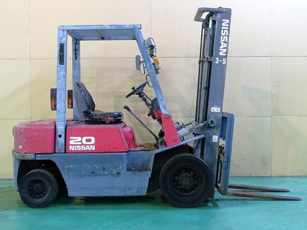 Forklift — Auction (lot 1207-6555911)