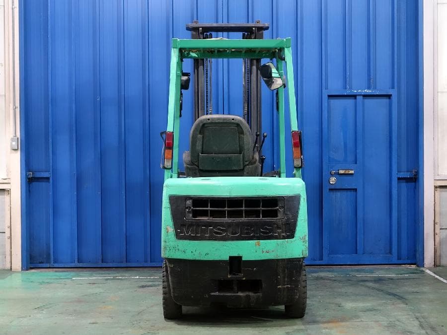 Forklift — Auction (lot 1207-6555947)