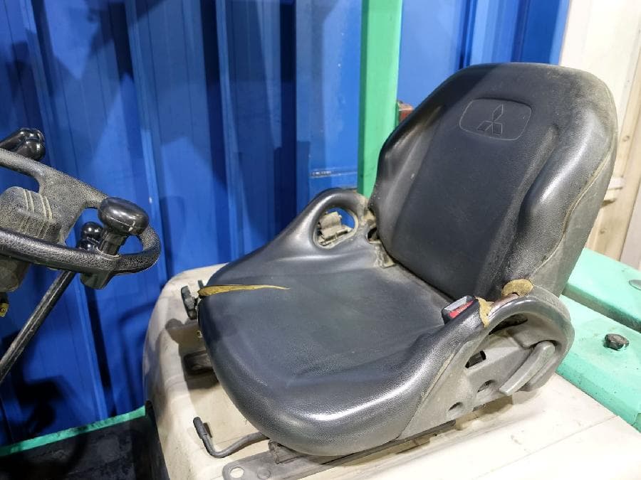 Forklift — Auction (lot 1207-6555947)