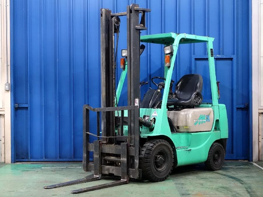 Forklift — Auction (lot 1207-6555947)