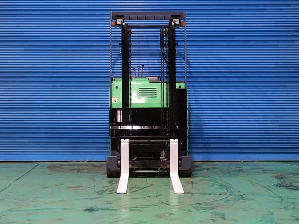 Reach Forklift — Auction (lot 1207-6557631)