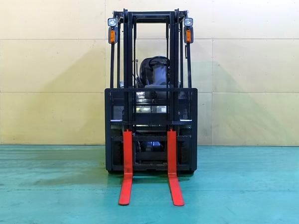 Forklift — Auction (lot 1207-6558847)