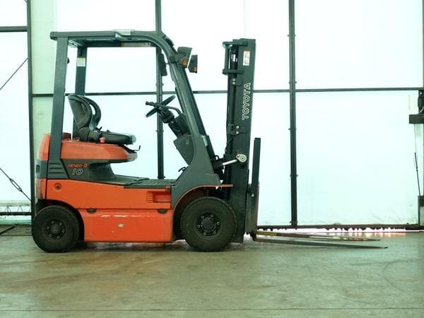Battery Forklift — Auction (lot 1207-6559215)