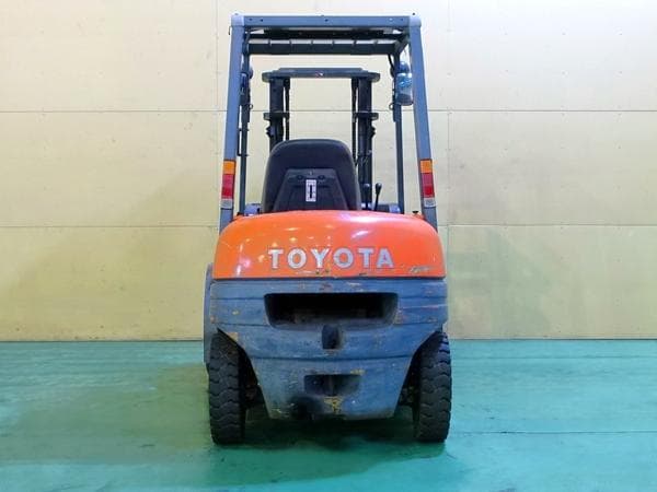 Forklift — Auction (lot 1207-6564661)