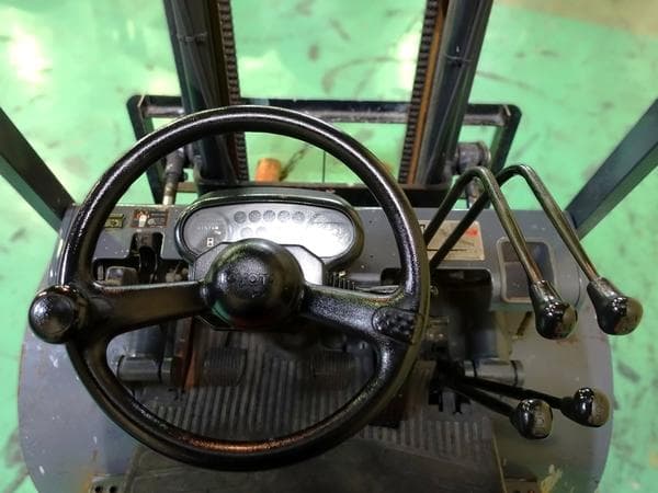 Forklift — Auction (lot 1207-6564661)