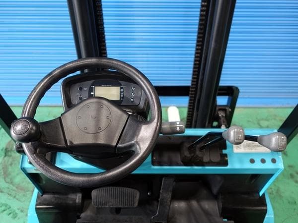 Battery Forklift — Auction (lot 1207-6567146)