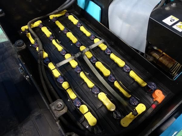 Battery Forklift — Auction (lot 1207-6567146)