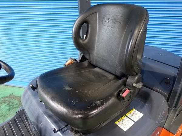 Forklift — Auction (lot 1207-6567229)