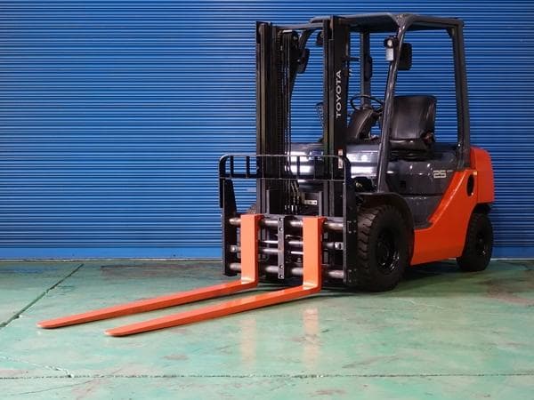 Forklift — Auction (lot 1207-6567229)