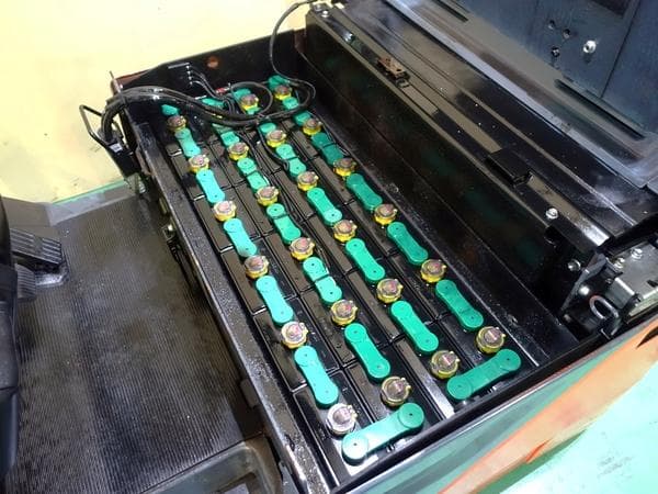 Battery Forklift — Auction (lot 1207-6567650)