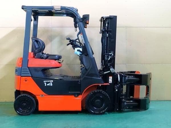 Battery Forklift — Auction (lot 1207-6567806)