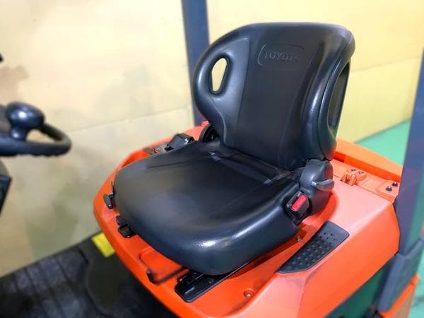 Battery Forklift — Auction (lot 1207-6567806)