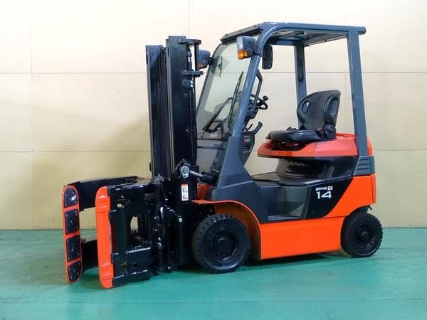 Battery Forklift — Auction (lot 1207-6567806)