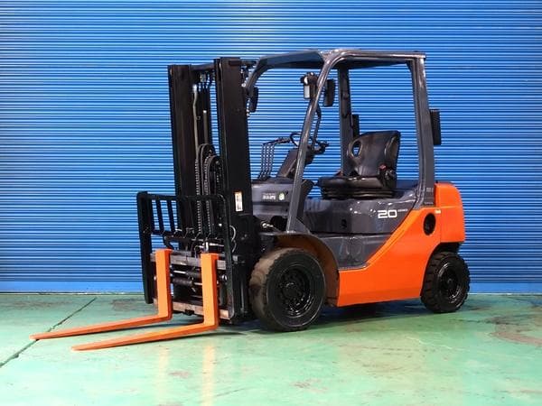 Forklift — Auction (lot 1207-6569163)