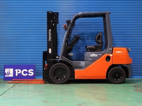 Forklift — Auction (lot 1207-6569307)
