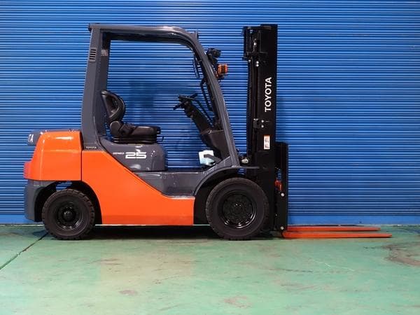 Forklift — Auction (lot 1207-6569307)