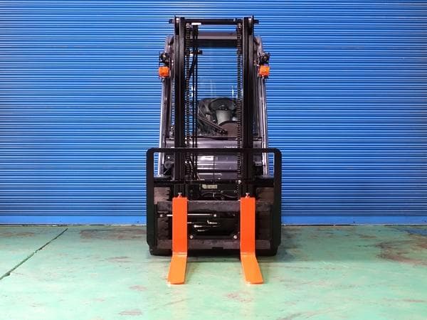 Forklift — Auction (lot 1207-6569307)