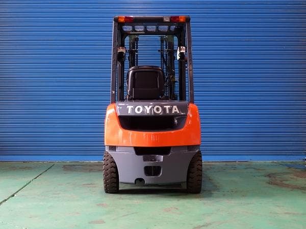 Forklift — Auction (lot 1207-6569307)