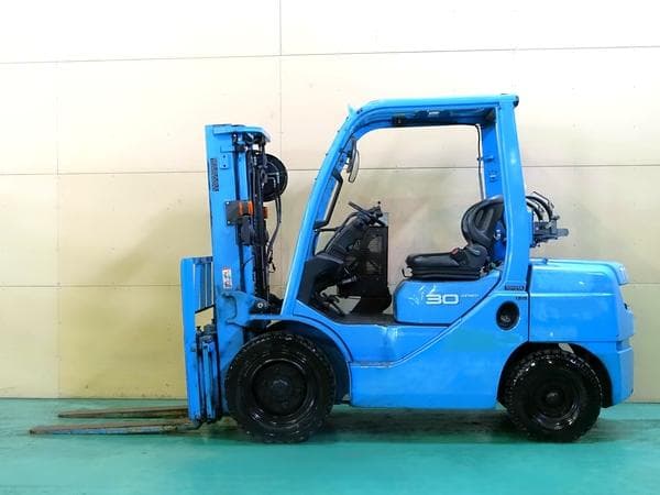 Forklift — Auction (lot 1207-6571891)