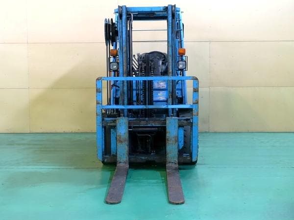 Forklift — Auction (lot 1207-6571891)