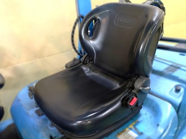 Forklift — Auction (lot 1207-6571891)