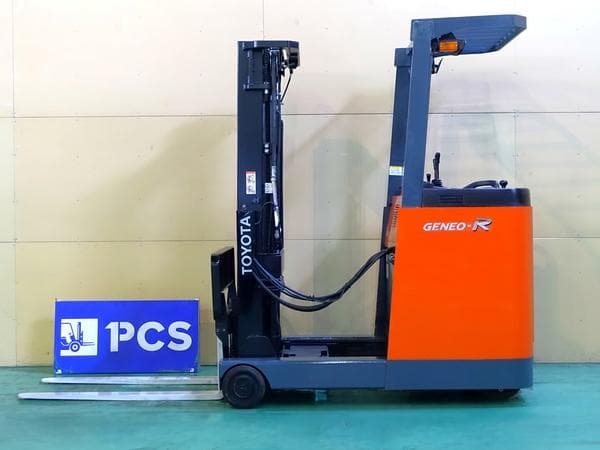 Reach Forklift — Auction (lot 1207-6572029)