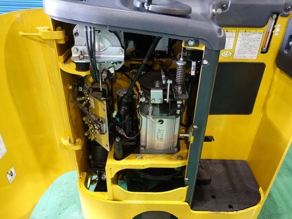 Reach Forklift — Auction (lot 1207-6572905)