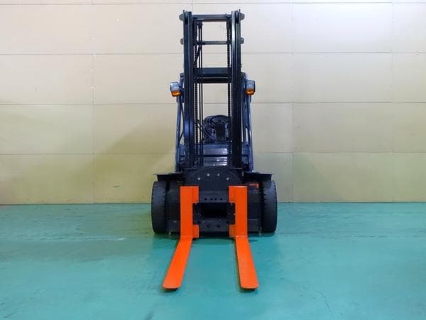 Forklift — Auction (lot 1207-6581063)