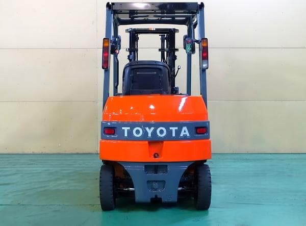 Battery Forklift — Auction (lot 1207-6581093)