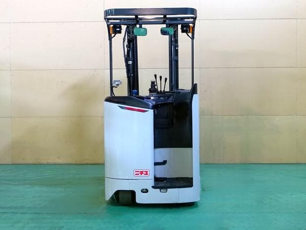 Reach Forklift — Auction (lot 1207-6581984)