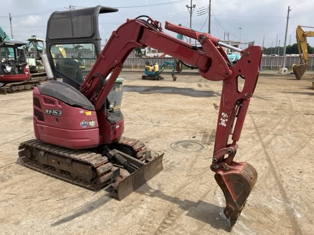 MINI EXCAVATOR — Auction (lot 8451-100)