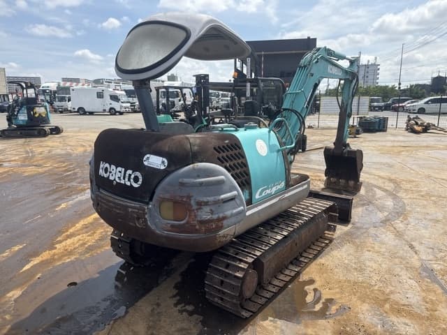 MINI EXCAVATOR — Auction (lot 8451-10005)